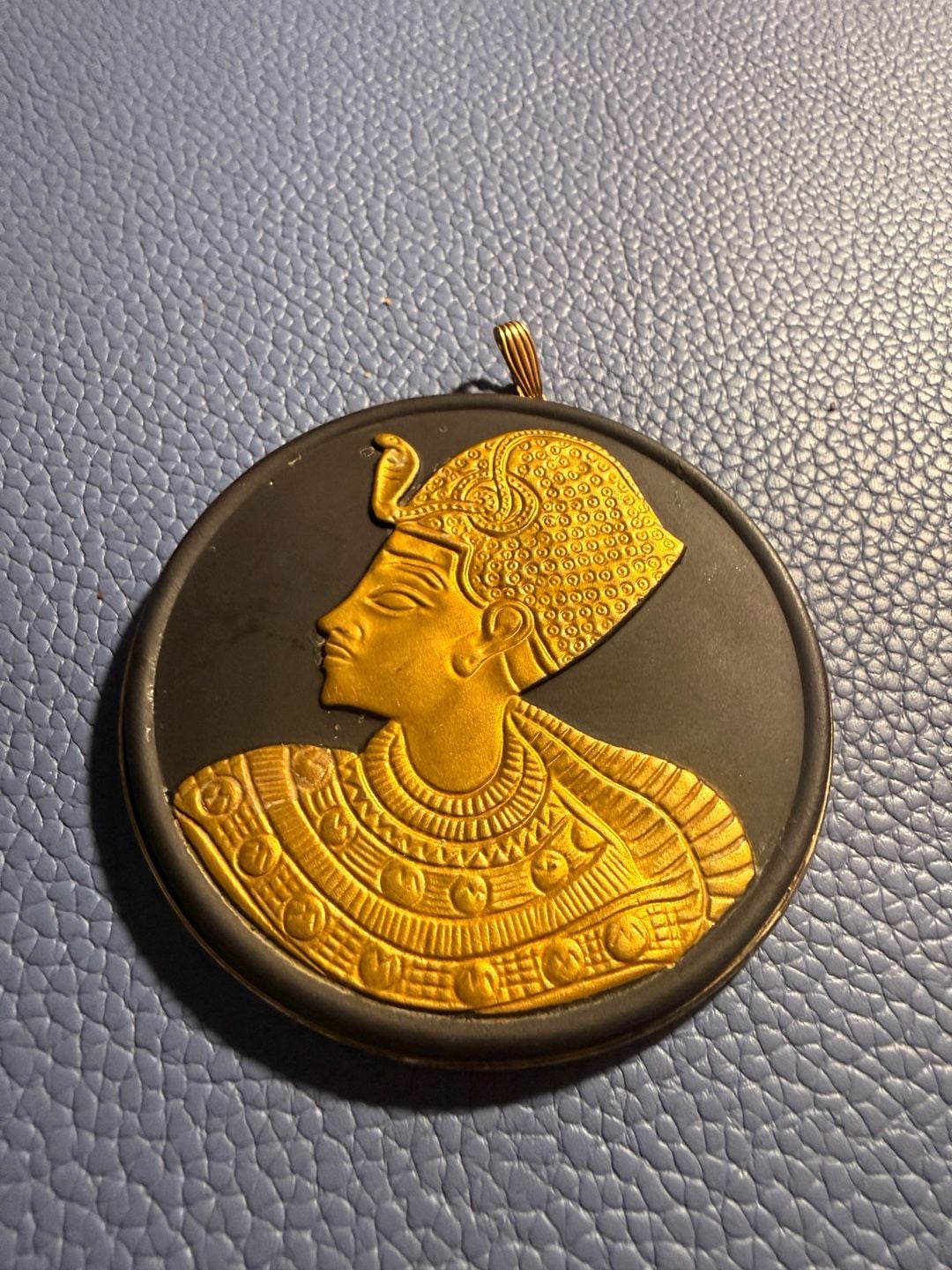 Wedgwood Egyptian Revival Jasperware Tutankhamun Cameo Pendant 12k Gf On Black